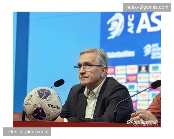 佛罗伦萨主帅伊塔利亚诺赛前发布会确认，将进行小范围轮换